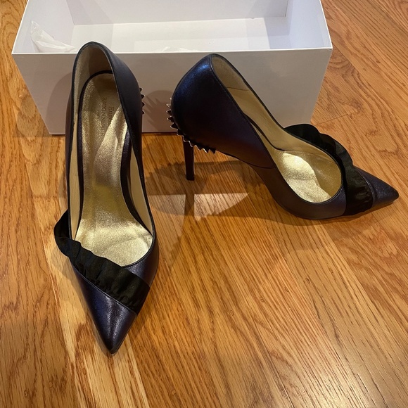 Eugene Riconneaus heels - Picture 3 of 5